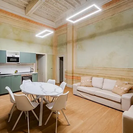 Elegant, Steps From Piazza Della Signoria Apartamento *