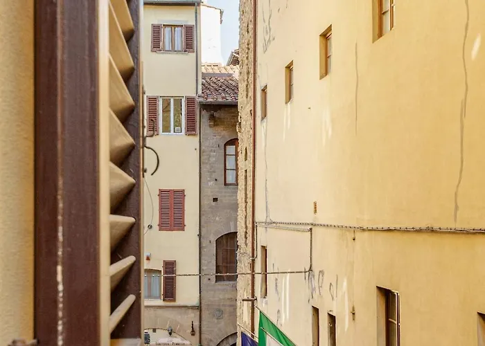Elegant, Steps From Piazza Della Signoria Firenze