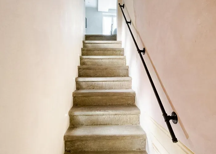 Elegant, Steps From Piazza Della Signoria *